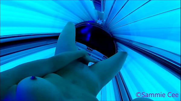 Public Tanning Booth Finger & Dildo Fuck