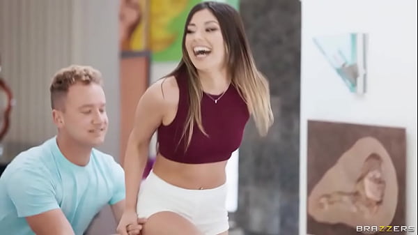 Swapping Out Stepmom’s Sex Toy XXlayna Marie, Danielle Renae / Brazzers/ Enter XVPROMO on official site for discount